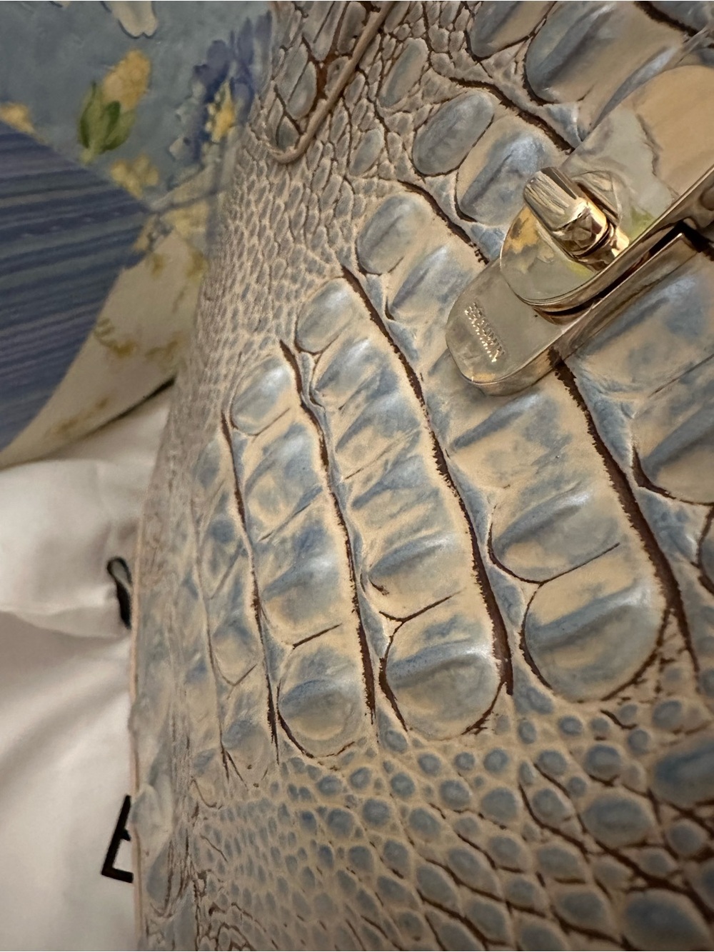 Price Reduced. Brahmin Blue Haze Fiora Leather Bucket HTF Retired No offers - Picture 11 of 14